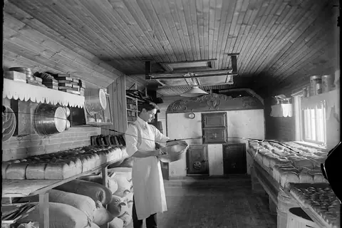 The Heritage Bakery And The Cake Shop photo 2